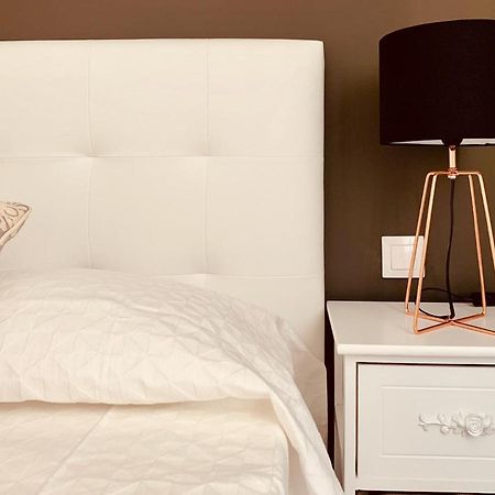 A&F Comfort Modern House Vecindario  Esterno foto